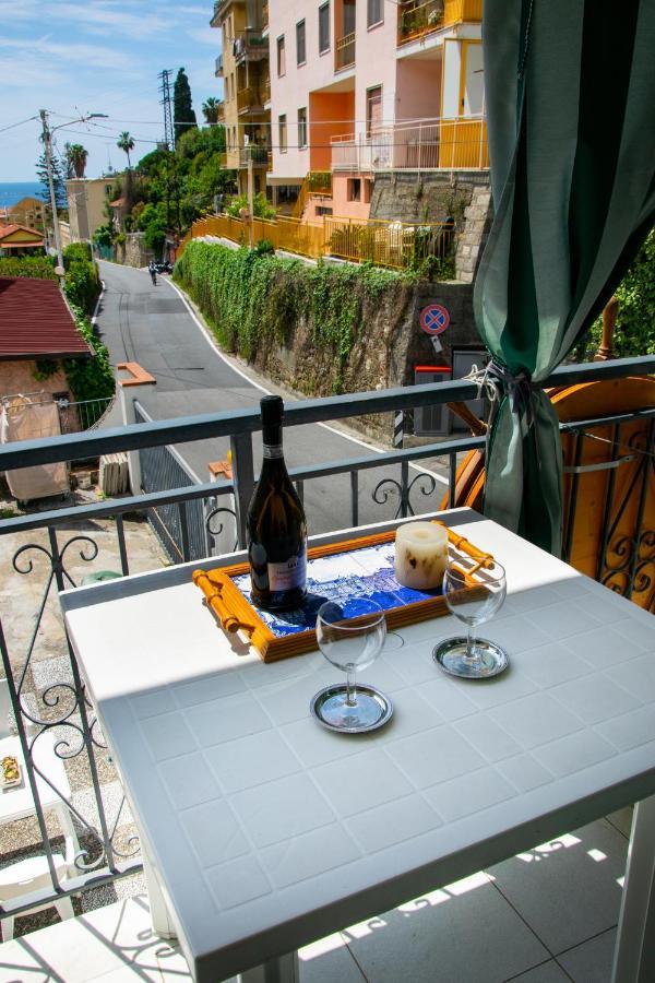 Bed and Breakfast Profumo Di Mare Free Private Parking Included San Remo Exterior foto